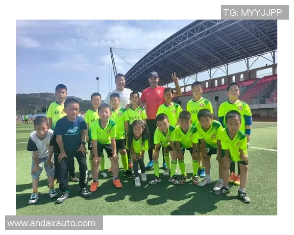 建湖足球之星的成长历程与辉煌成就揭秘